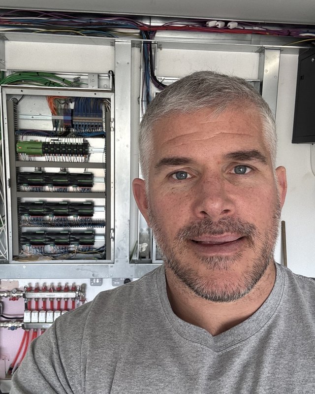 Dan, founder of VanStock.trade